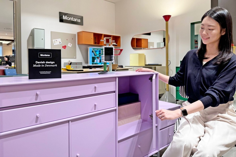 갤러리아백화점이 명품관에서 덴마크 가구 브랜드 '몬타나'를 선보인다. /사진제공=한화갤러리아