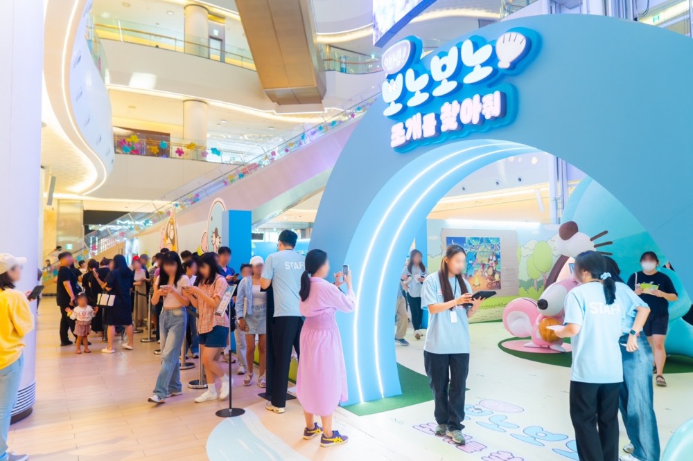 롯데월드와 보노보노의 협업 팝업스토어가 방문객 6만명을 동원했다. /사진제공=롯데월드