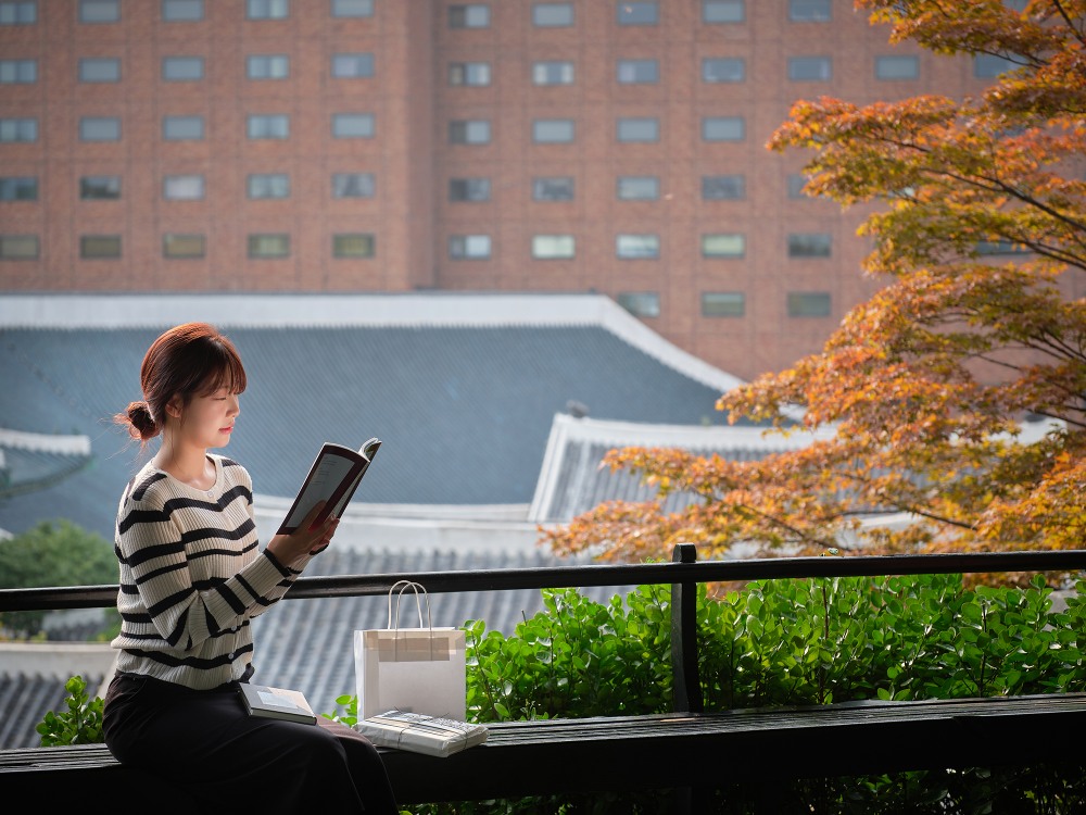 서울신라호텔이 '북캉스' 패키지를 출시했다. /사진제공=서울신라호텔