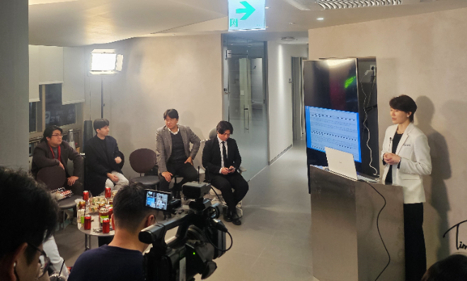 젤은 에스테틱 입문 의료진을 대상으로 이론부터 술기까지 체계적인 정보를 전달하는 교육 프로그램 '휴젤 트레이닝 세미나'를 주관했다. /사진=휴젤