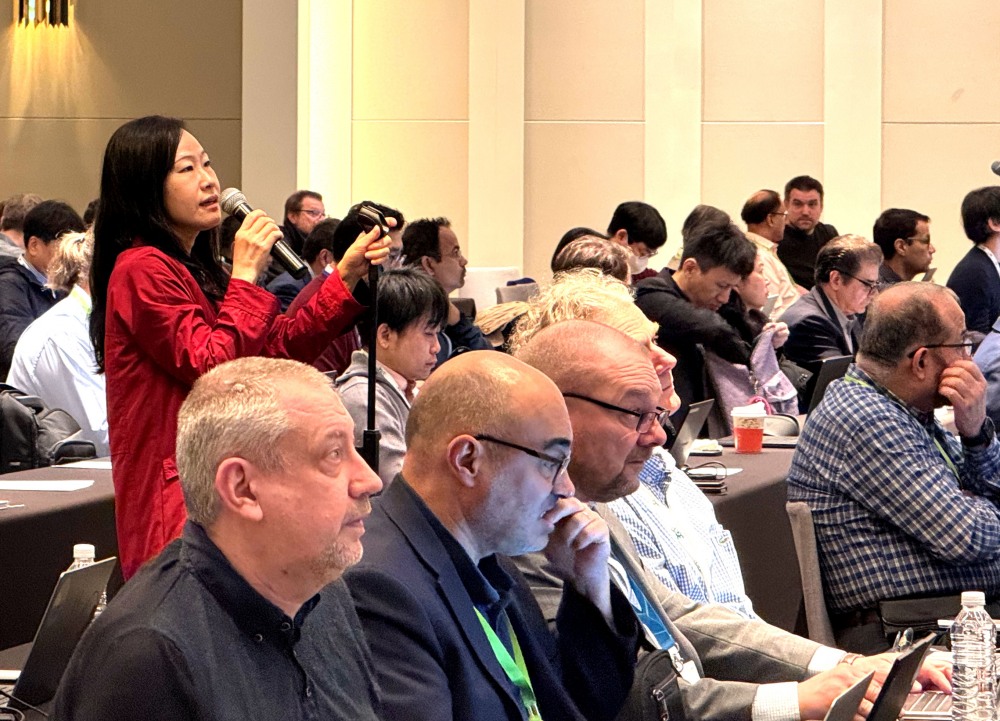 LG전자 CTO부문 C&M표준연구소 김래영 책임연구원이 글로벌 이동통신 표준단체 '3GPP'의 'SA 총회'에서 발표를 하고 있다. / 사진=LG전자