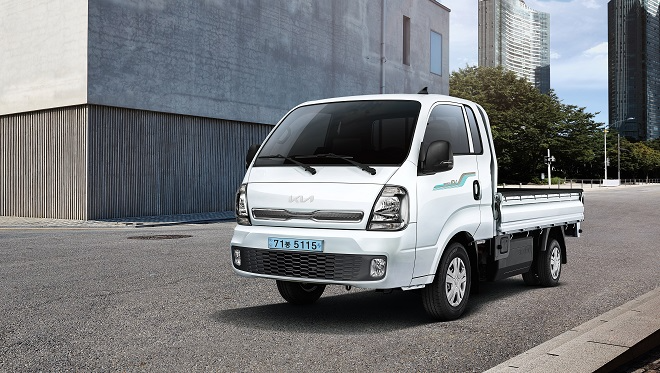 2025 봉고3 EV 출시...주행거리 217km 급속충전 32분