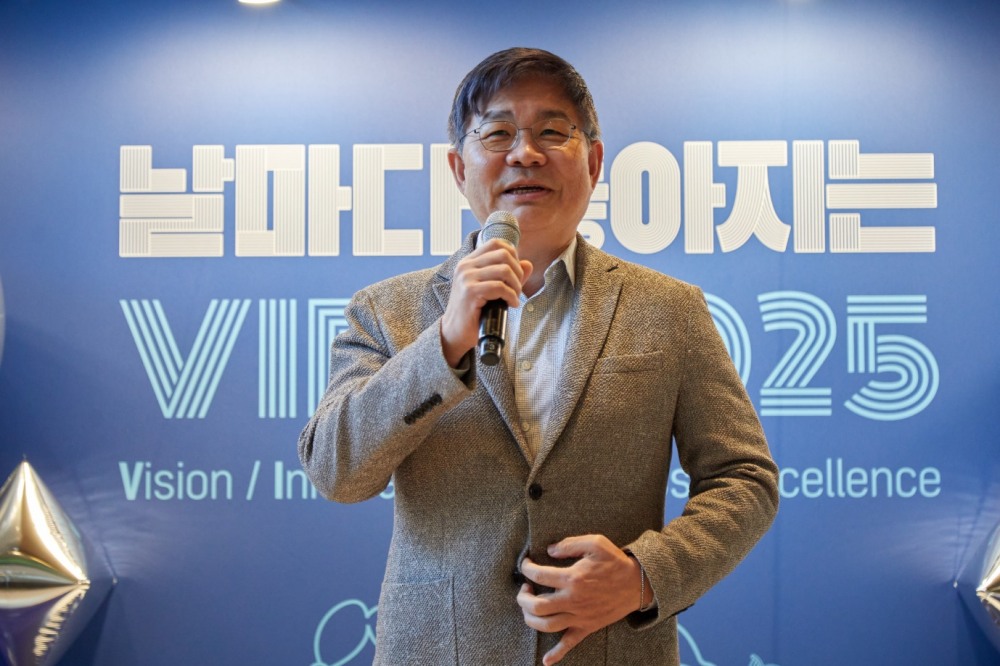 SK케미칼 안재현 사장.