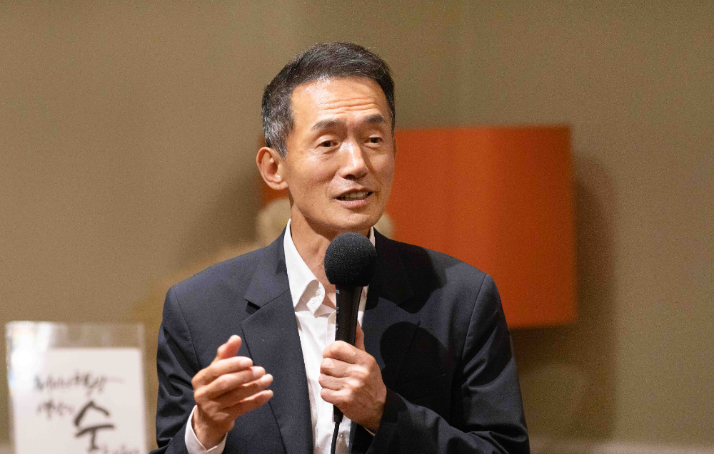 임재택 한양증권 대표이사가 지난 5일 서울 강남구에 위치한 최인아책방에서 열린 북토크에서 발언하고 있다. / 사진제공= 한양증권(2025.06.09)