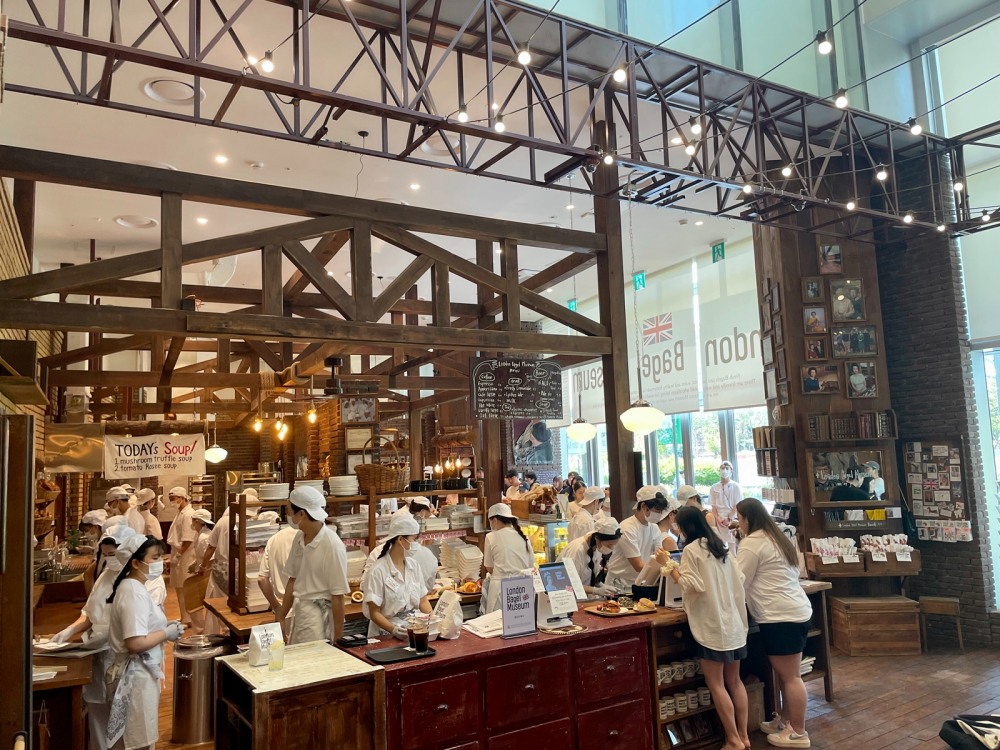 롯데백화점 잠실점에 있는 런던베이글 매장 모습. /사진제공=롯데백화점