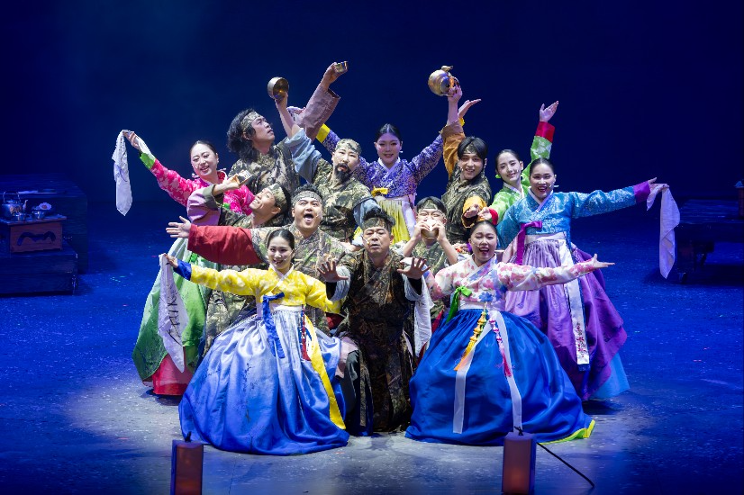 뗏군 공연 장면./사진제공=강원랜드