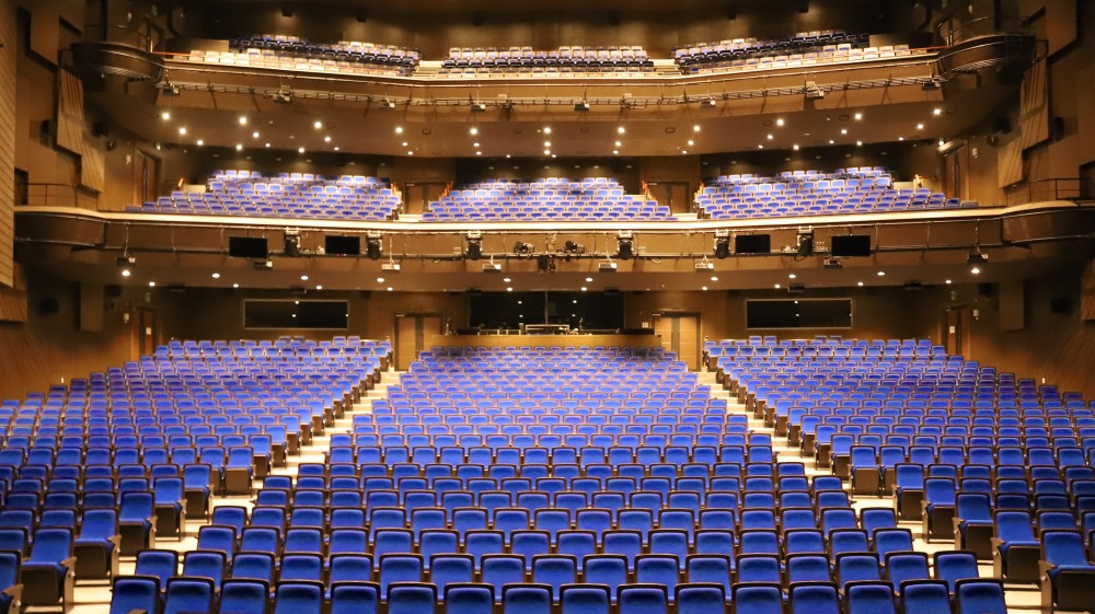 블루스퀘어 신한카드홀 내부 전경./사진제공=놀유니버스