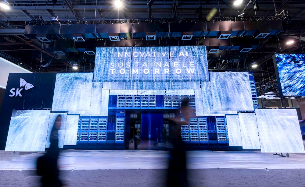 SK텔레콤은 올 초 미국 라스베이거스에서 열린 세계 최대 가전·IT 전시회 'CES 2025'에서 선보인 SK그룹 전시관이 '2025 레드닷 디자인 어워드'에서 ‘브랜드&커뮤니케이션’ 부문 본상을 수상했다고 20일 밝혔다. / 사진=SKT