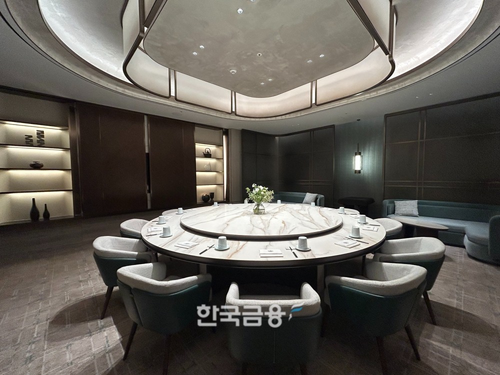 ‘5-in-1’ 아시안 파인 다이닝 레스토랑. 가족들이 이용할 수 있는 단체석./사진=박슬기 기자