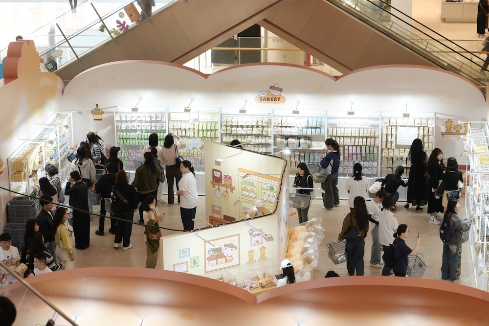 네이버웹툰은 제2회 ‘월드 웹툰 페스티벌’에 참가해 팝업스토어와 체험 부스를 운영했다고 23일 밝혔다. / 사진=네이버웹툰