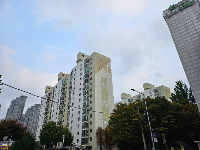 조합 방식으로 사업을 선택한 목동7단지 아파트 전경./한국금융신문 조범형 기자