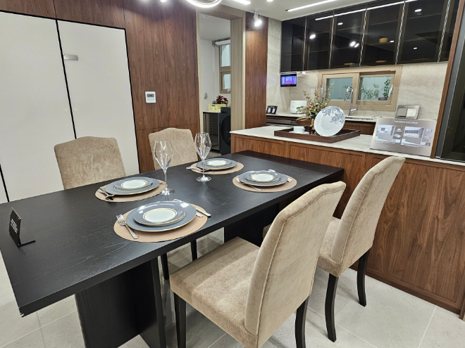 104㎡타입 주방 전경./한국금융신문 조범형 기자