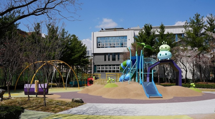 메이플스토리 단풍잎 놀이터 전경. / 사진=넥슨