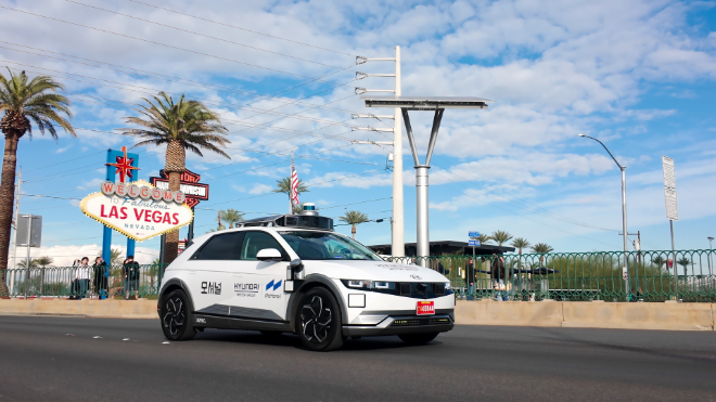미국 라스베이거스에서 시범 운행 중인 모셔널의 레벨4 자율주행 기반 '로봇택시'. / 사진=현대차그룹