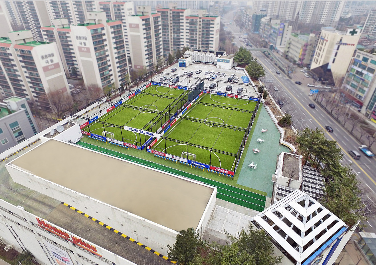 홈플러스, 옥상에 풋살장 확대…일산점·부천중동점 추가