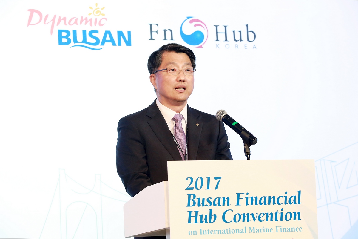 진웅섭 금융감독원장