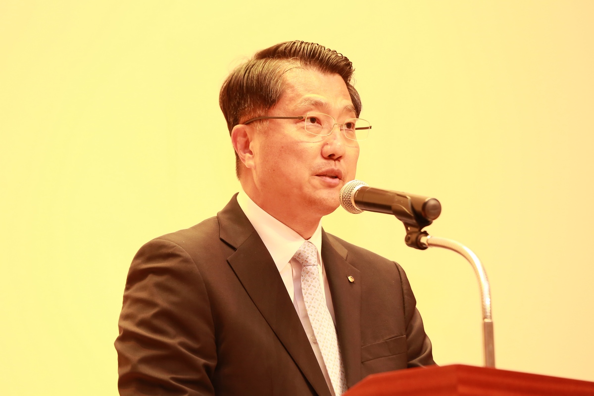 진웅섭 금융감독원장