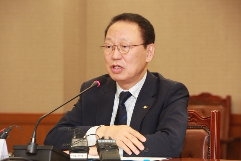 △최흥식 금융감독원장./사진=금융감독원