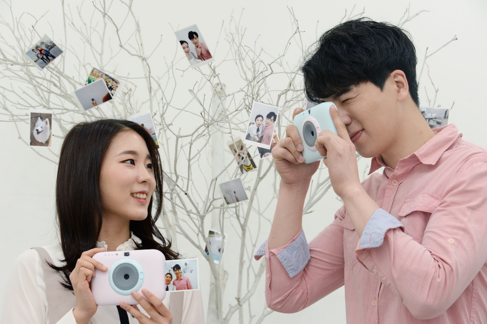 LG전자, 즉석카메라·포토프린터 결합한 ‘포켓포토 스냅’ 출시