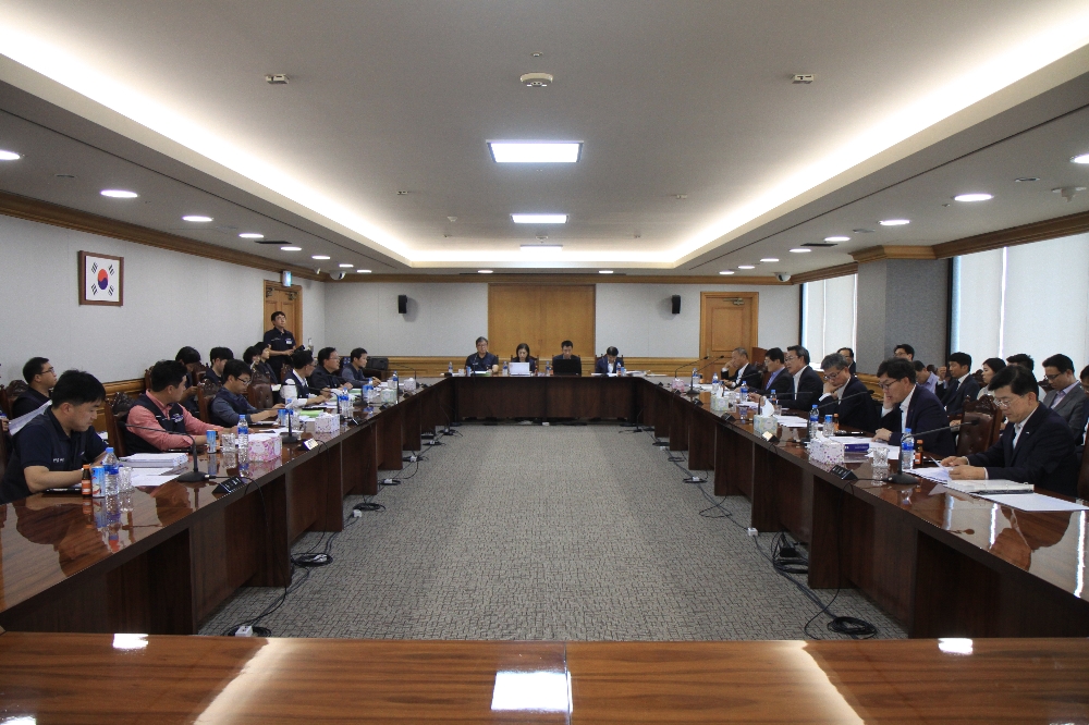 금융노사는 15일 서울 명동 은행회관에서 2018년 제4차 산별중앙교섭을 개최했다. / 사진출처= 전국금융산업노동조합(2018.06.15)