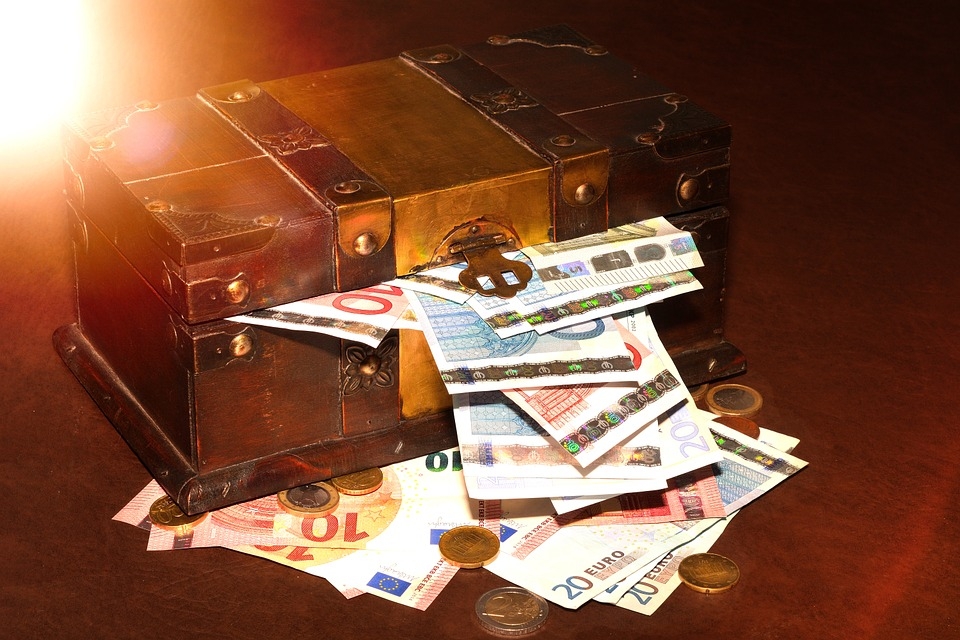 외인, 반도체 우려에 9월 1조6천억 순매도…“개별 성장 업종에 주목”