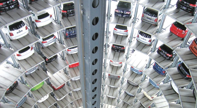 ‘소비자물가지수’ 반영되는 자동차보험료, 인상 놓고 당국-업계 막판 진통