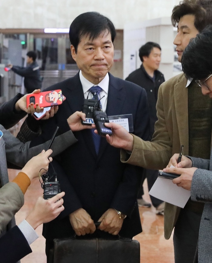 김태한 삼성바이오로직스 사장이 지난 14일 서울 종로구 정부서울청사 금융위원회 대회의실에서 열린 증권선물위원회 삼성바이오로직스 분식회계 재감리 심의에 참석하고 있다. /사진출처=뉴스핌