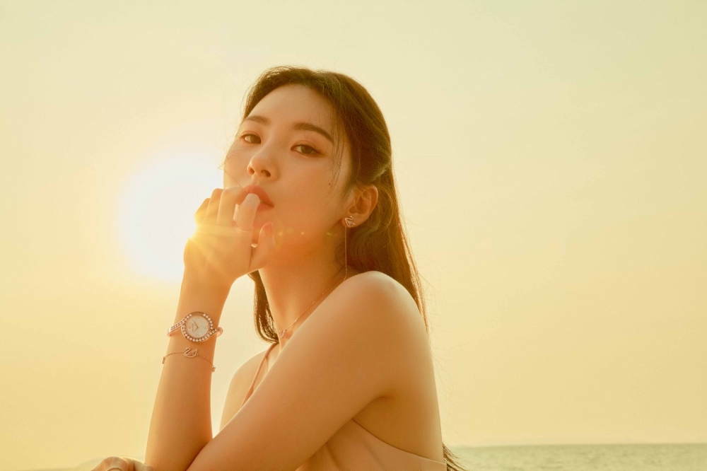 스와로브스키, 2019 브랜드 뮤즈로 가수 선미 발탁