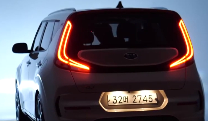 쏘울 부스터 후면. (출처=쏘울 라이브쑈 갈무리.)