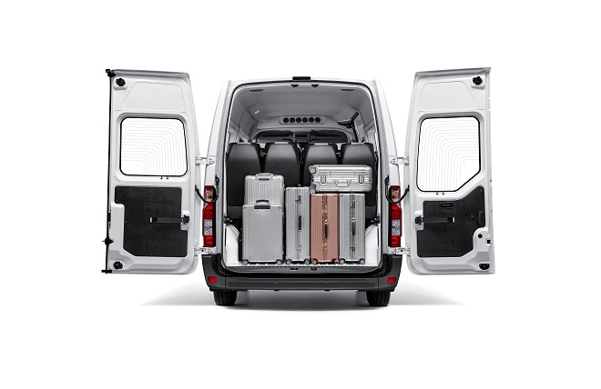 르노 '마스터 버스' 출시...스타렉스-쏠라티 중간급 '새로운 대안'