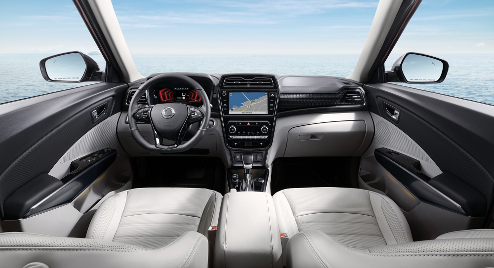 베리 뉴 티볼리 내부.