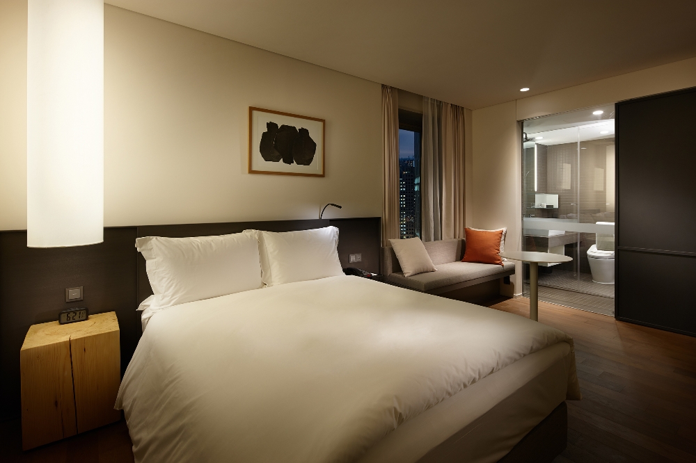 신라스테이, 내셔널 지오그래픽 등 전시회 패키지 출시