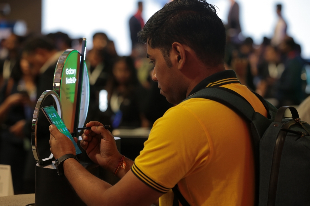 △삼성전자 갤럭시 노트10의 인도 사전 공개 행사 모습/사진=삼성전자