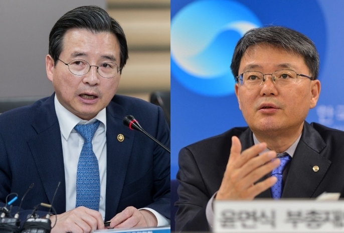 ▲김용범 기획재정부 제1차관(왼쪽)과 윤면식 한국은행 부총재