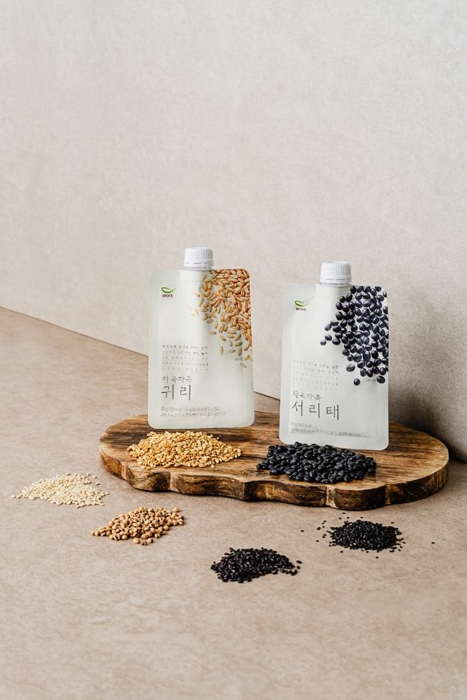 본아이에프는‘차곡차곡 서리태’와 ‘차곡차곡 귀리’를 선보였다. /사진=본아이에프.