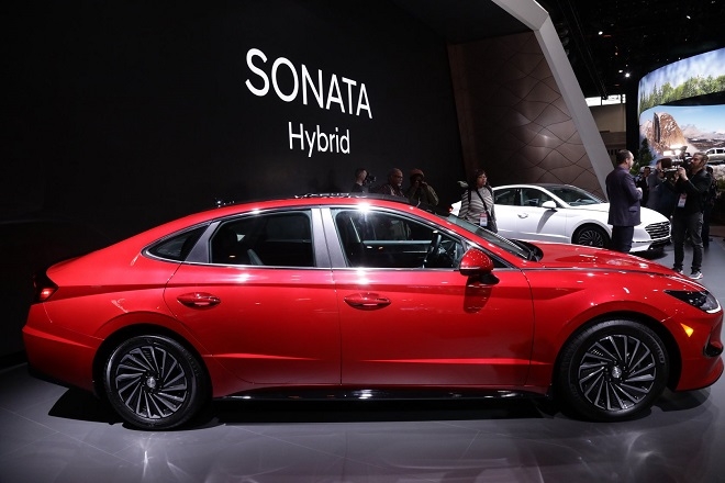 쏘나타 하이브리드. (사진=시카고모터쇼 공식SNS)