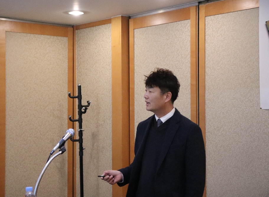 ▲박근노 나인테크 대표이사가 24일 서울 여의도에서 개최된 기업공개 간담회에서 발표하고 있다./ 사진=나인테크