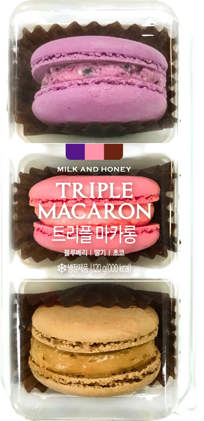 이마트24는 화이트데이(3월 14일)를 앞두고, 트리플 마카롱을 선보인다. /사진=신세계그룹.