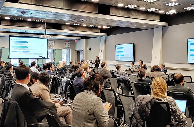 ▲ 기보 직원이 세계은행 직원을 대상으로 기술평가시스템 등 기술평가 노하우를 소개하고 있다.