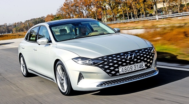 현대차 그랜저.