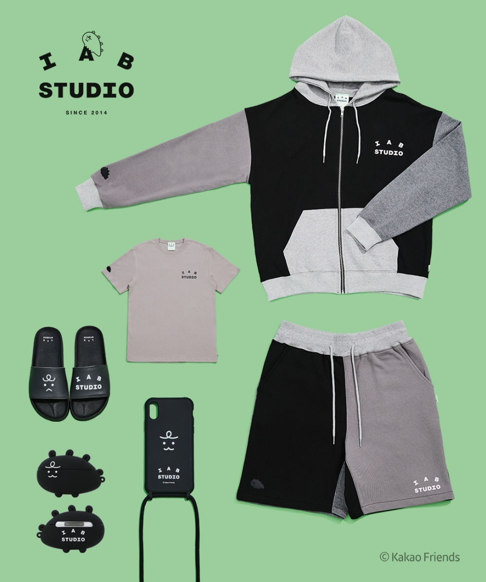 니니즈, 아이앱 스튜디오의 협업 한정판 에디션 제품 모습/사진=카카오커머스