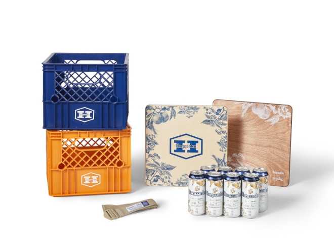 오비맥주 호가든은 라이프스타일 브랜드인 하이브로우와 함께 ‘밀크박스 패키지’를 한정으로 선보인다. 사진=오비맥주.