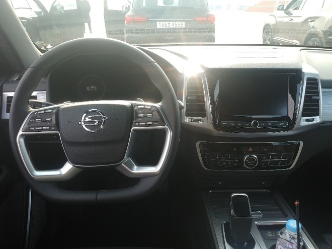 올뉴 렉스턴 타봤더니…기본기 타협없이 첨단사양 끌어올려