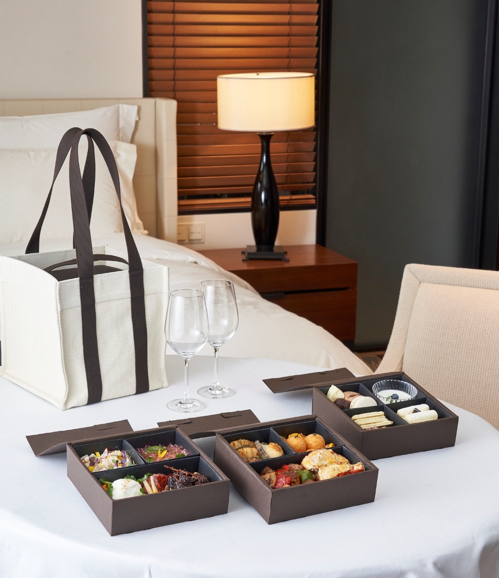 서울신라호텔 고메 인 룸 세트. / 사진제공 = 호텔신라