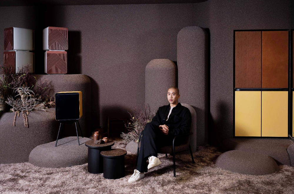 삼성디지털프라자 강남본점 5층에서는 공간ㆍ가구 디자이너인 장호석, 문승지, 전산, 박원민 씨가 비스포크 홈 제품을 활용해 각자의 작품 세계를 펼친 전시도 감상할 수 있다. 사진=삼성전자