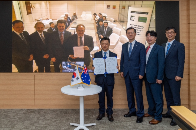 포스코가 호주 원료공급사 로이힐(Roy Hill) 과 탄소중립을 위해 손잡는다. 사진=포스코그룹.