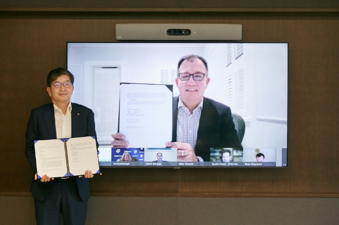 SK종합화학은 12일 미국 폐플라스틱 재활용 기업 퓨어사이클 테크놀로지(Purecycle Technologies)社와 합작법인을 설립하기 위한 양해각서를 체결했다, 사진=SK그룹.