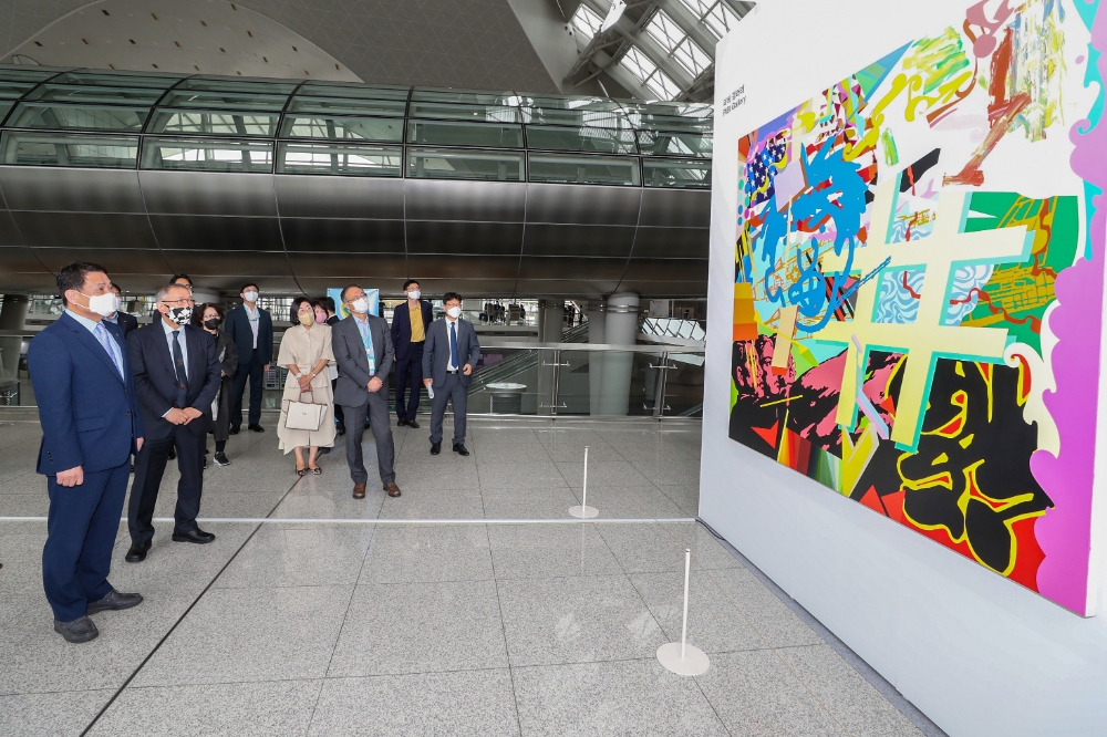 '한국국제아트페어 특별전시' 전경. /사진제공=인천국제공항공사