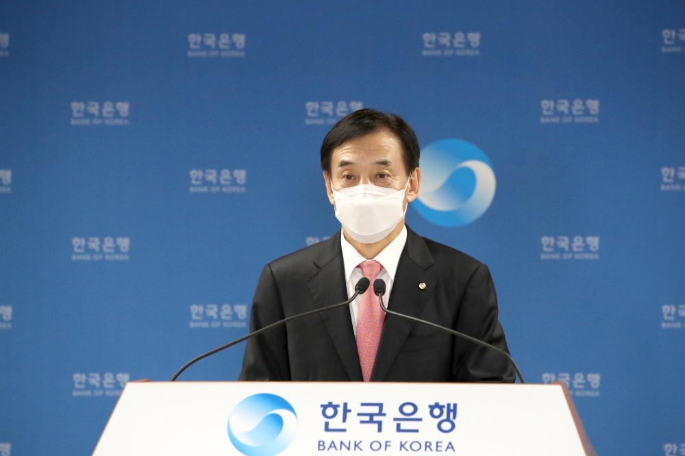 이주열 한국은행 총재가 12일 오전 서울 중구 한국은행에서 열린 통화정책방향 기자간담회에서 발언하고 있다. / 사진제공= 한국은행(2021.10.12)