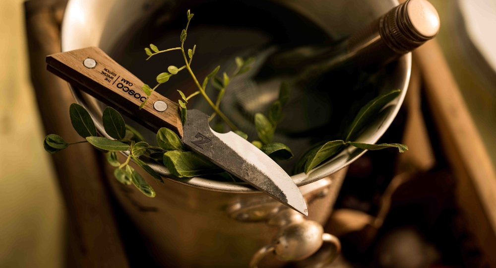 포스코O&M과 소셜벤처 기업 자이너가 협업해 탄생시킨 에코나이프. / 사진제공=포스코O&M